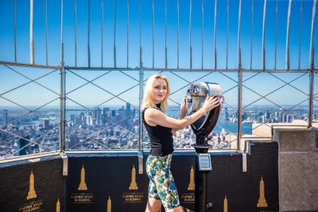 Zara Larsson visits the Empire State Building