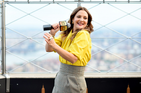 Drew Barrymore Visits the Empire State Building