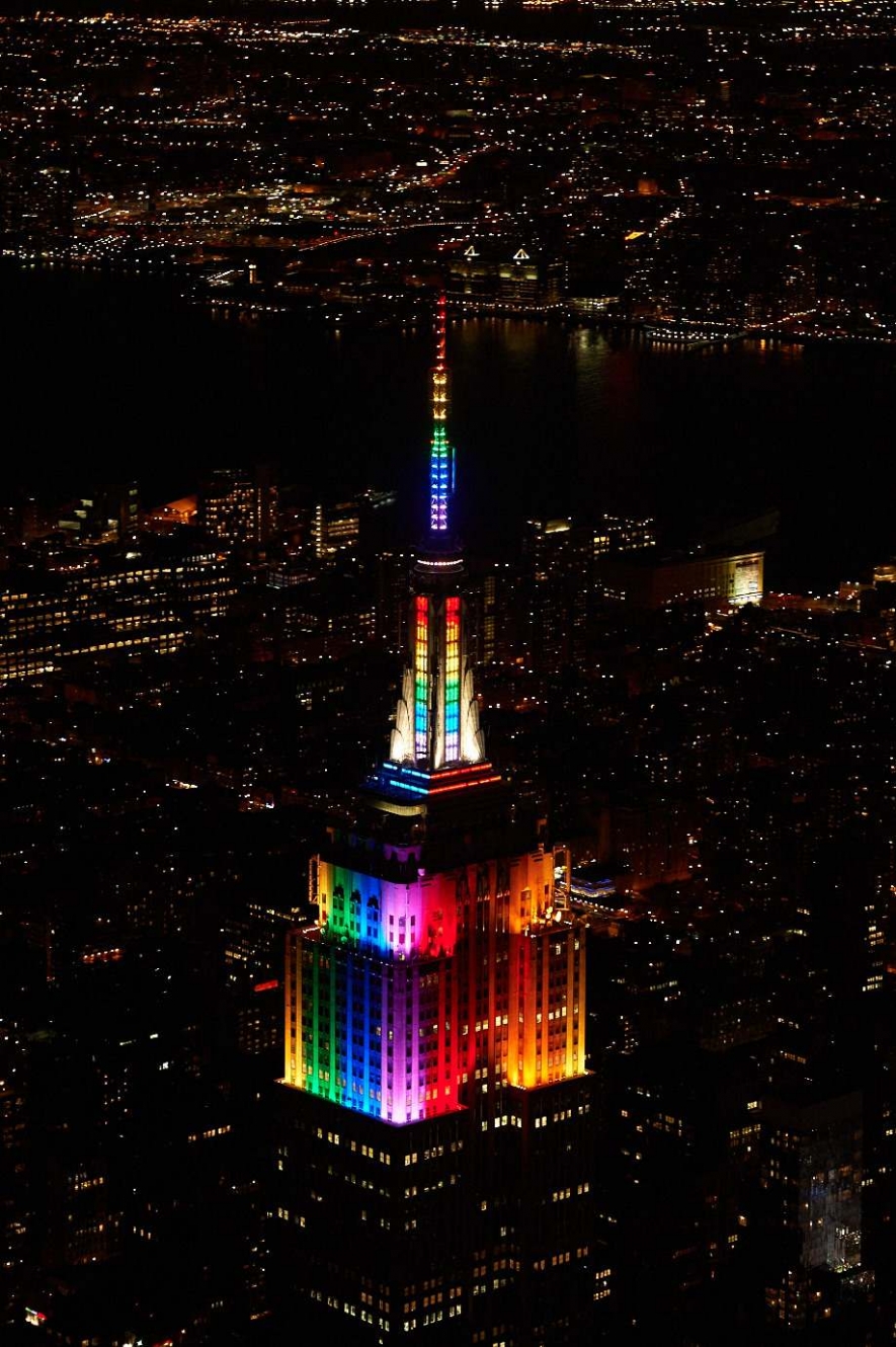 tower lights empire state building empire state building light show 2018