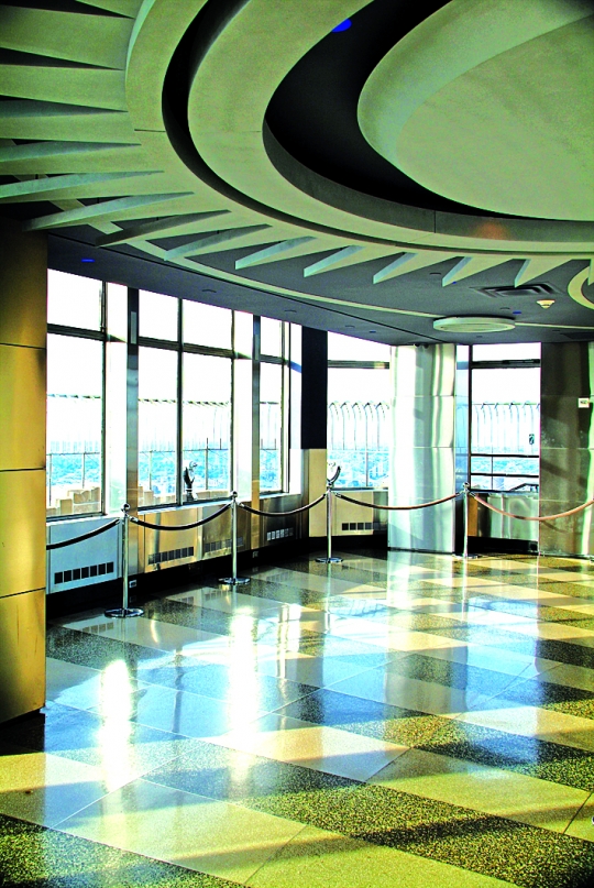 ESB Observation Deck - NYC Tourist Attractions | Empire ...