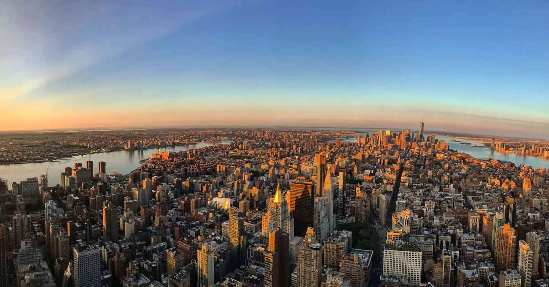 The sunrise views at the Empire State Building