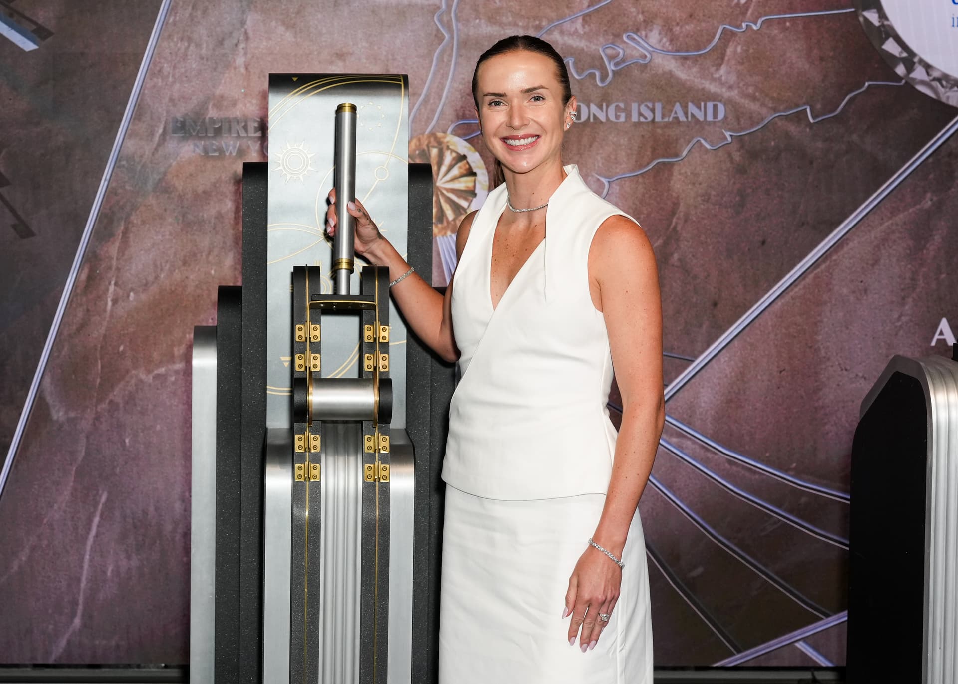 Elina Svitolina lights the Empire State Building