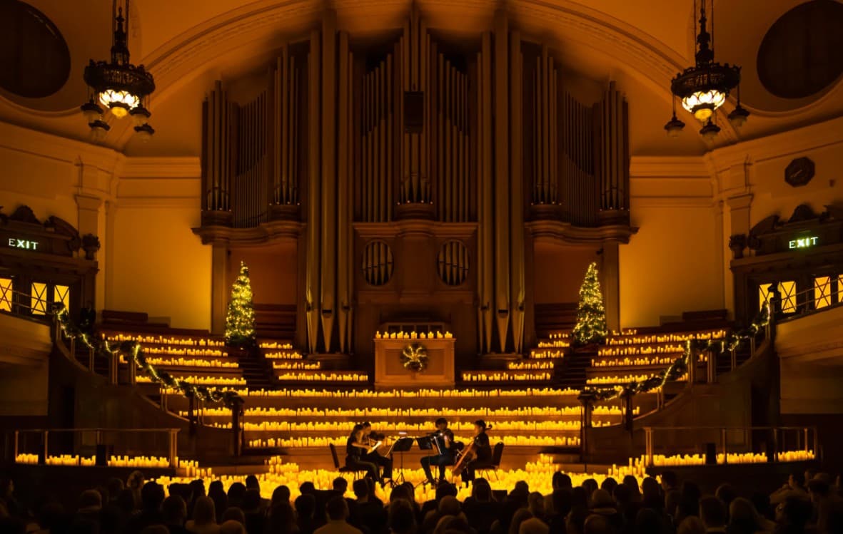 Candlelughts valentines day concert image