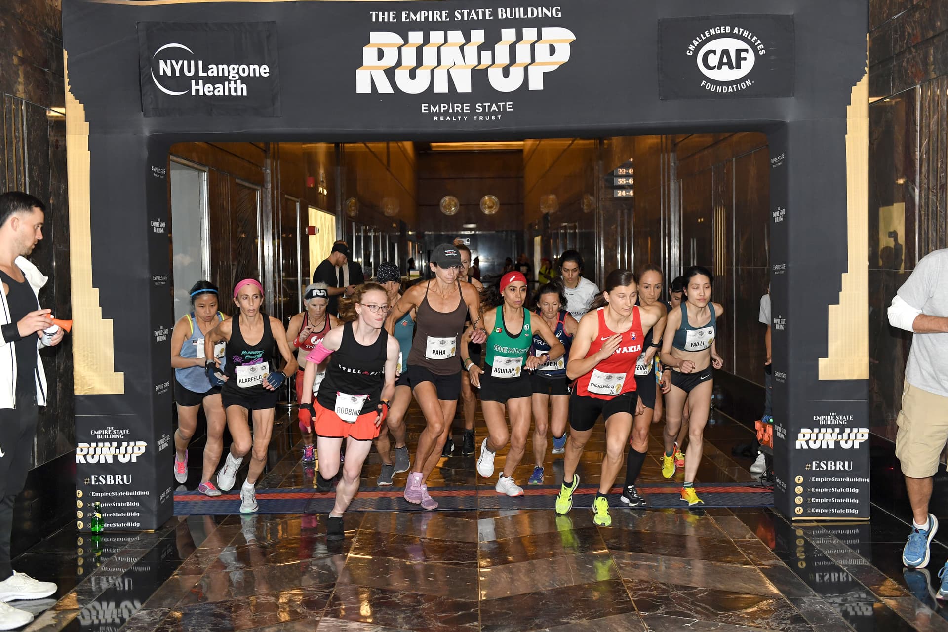 The women's elite heat at the starting line