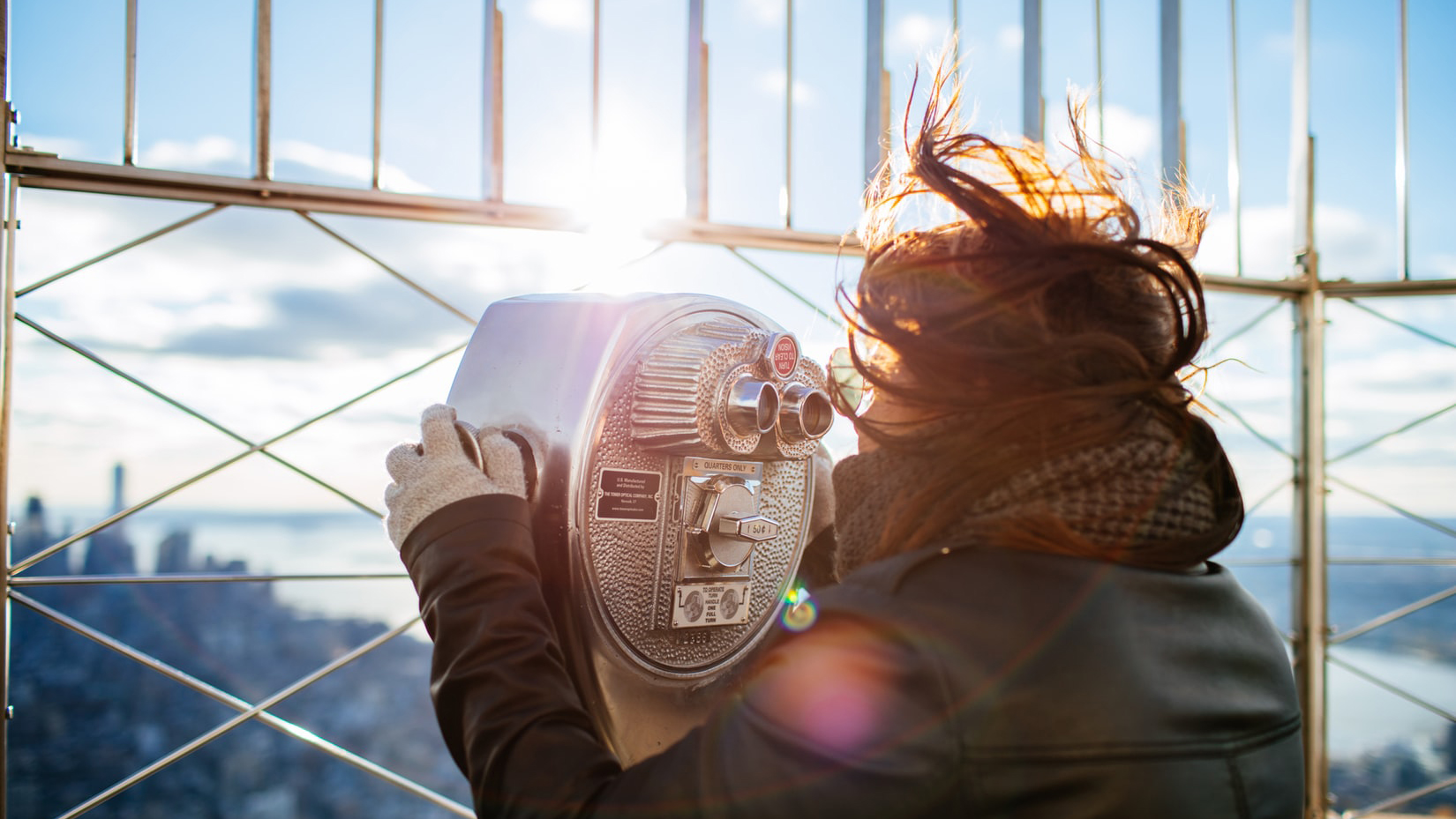 Général - Femme sur 86 - bannière-unsplash