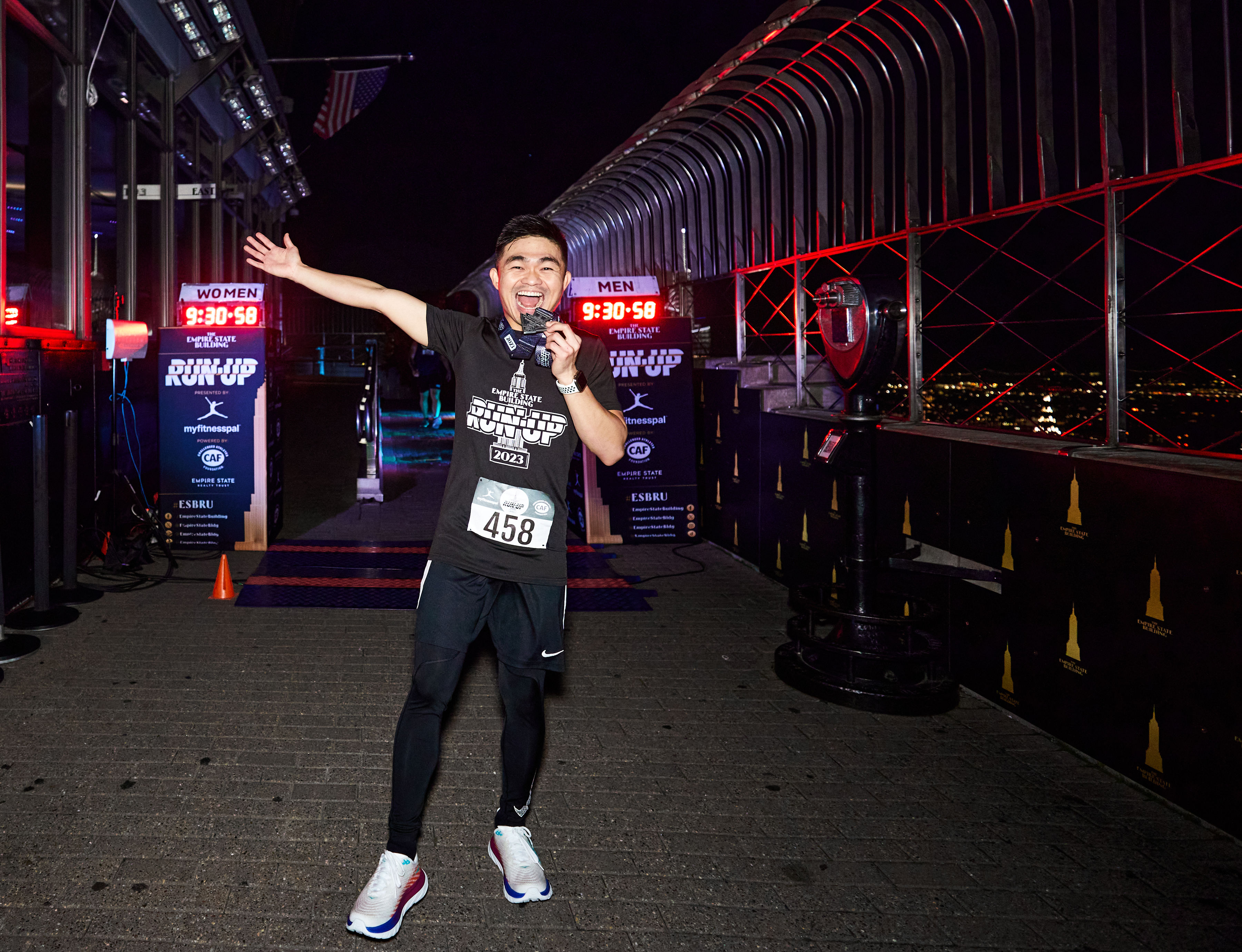 Coureurs sur la ligne d'arrivée de l'ESBRU 2023