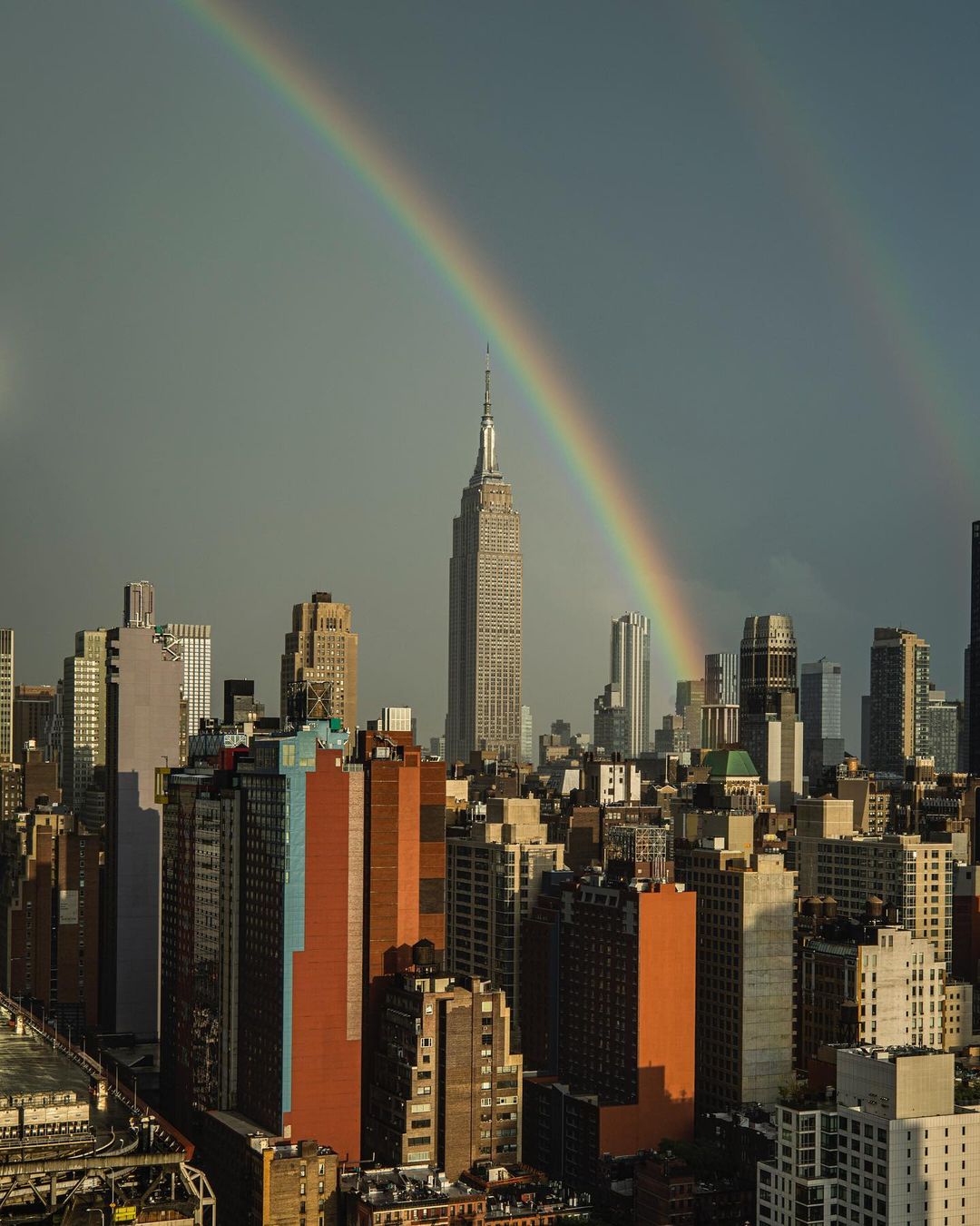 Double Rainbow over ESB by @craigsbeds