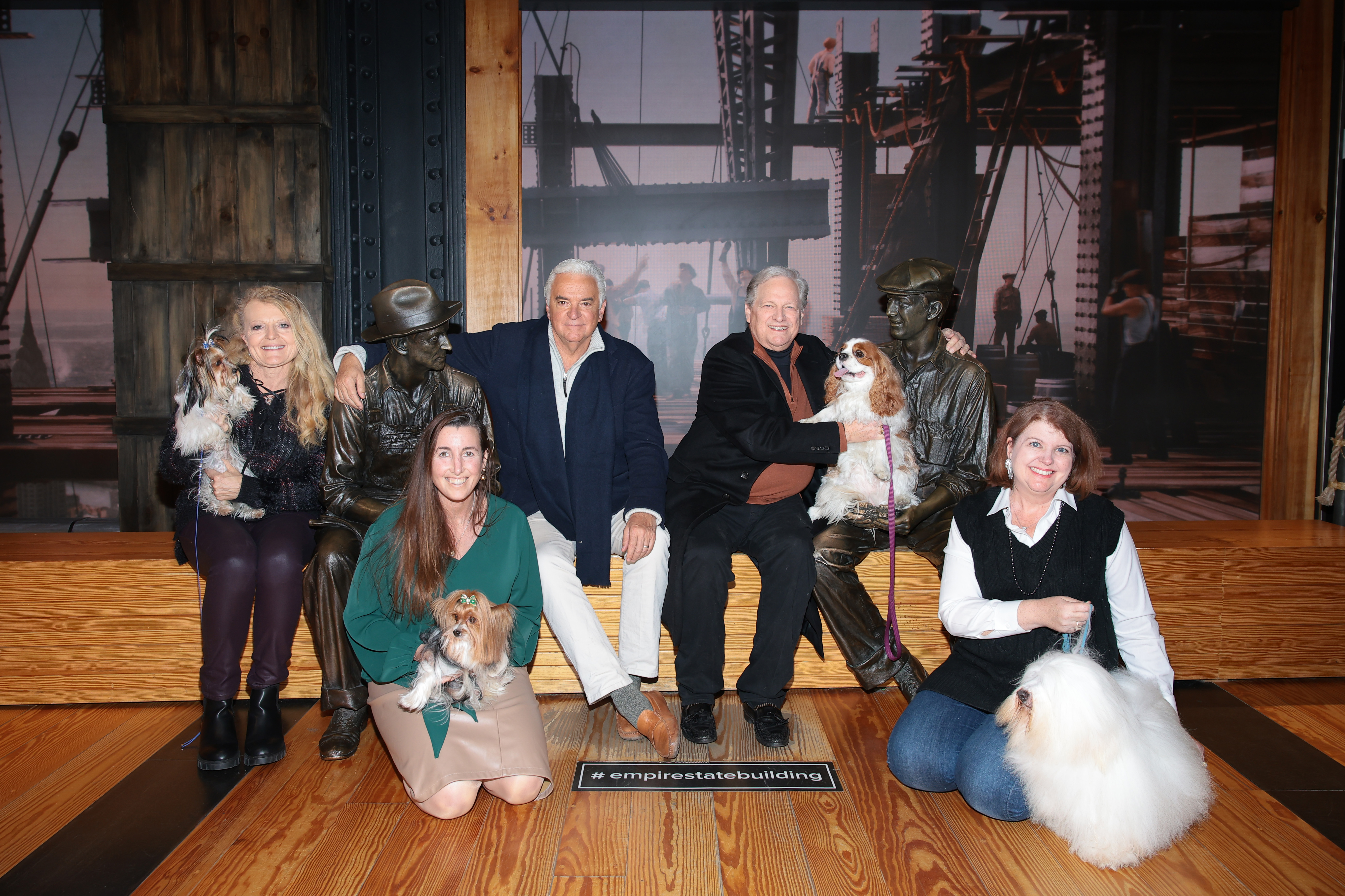 La mostra canina nazionale visita l'Empire State Building