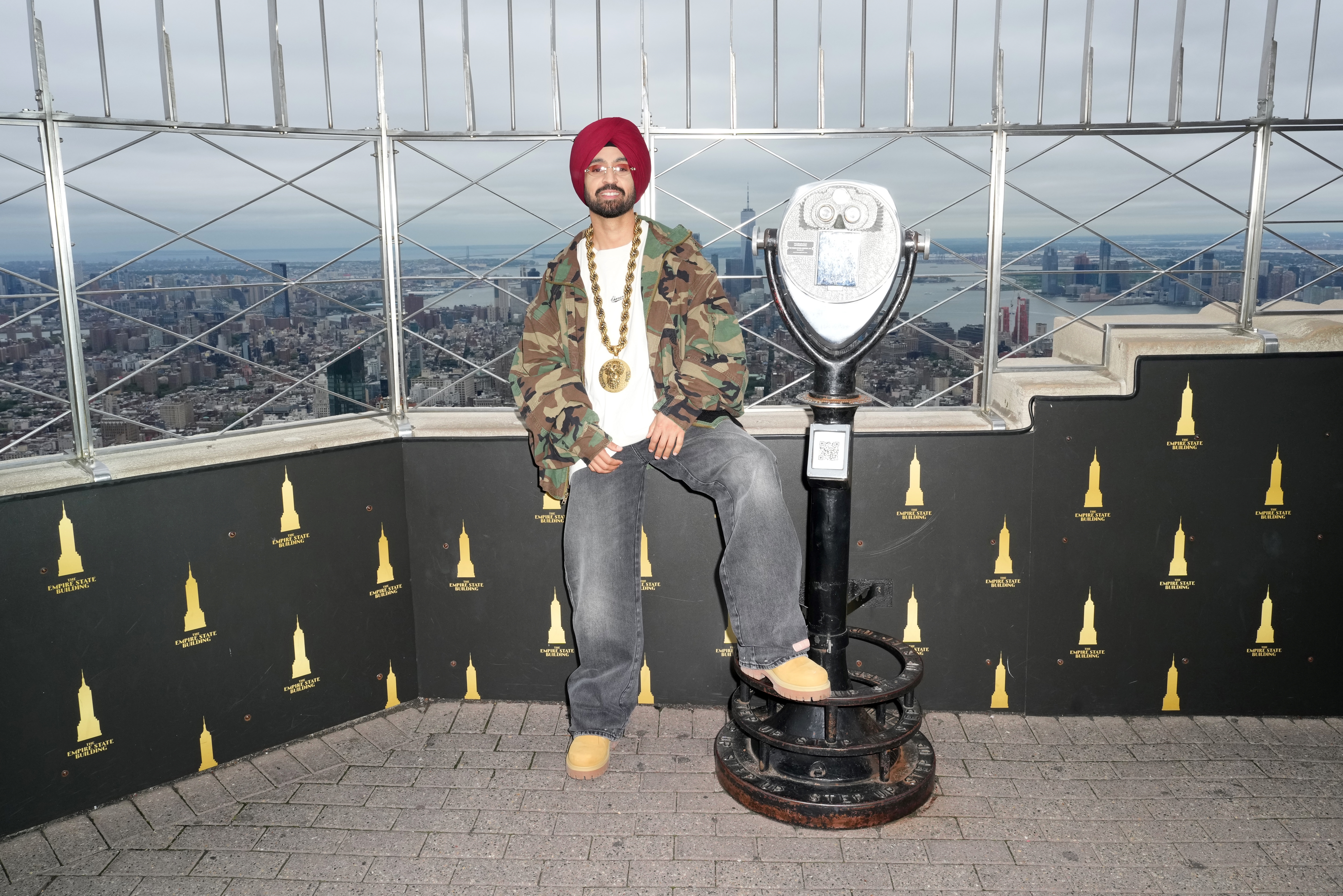 Diljit Dosanjh on the 86th Floor Observatory