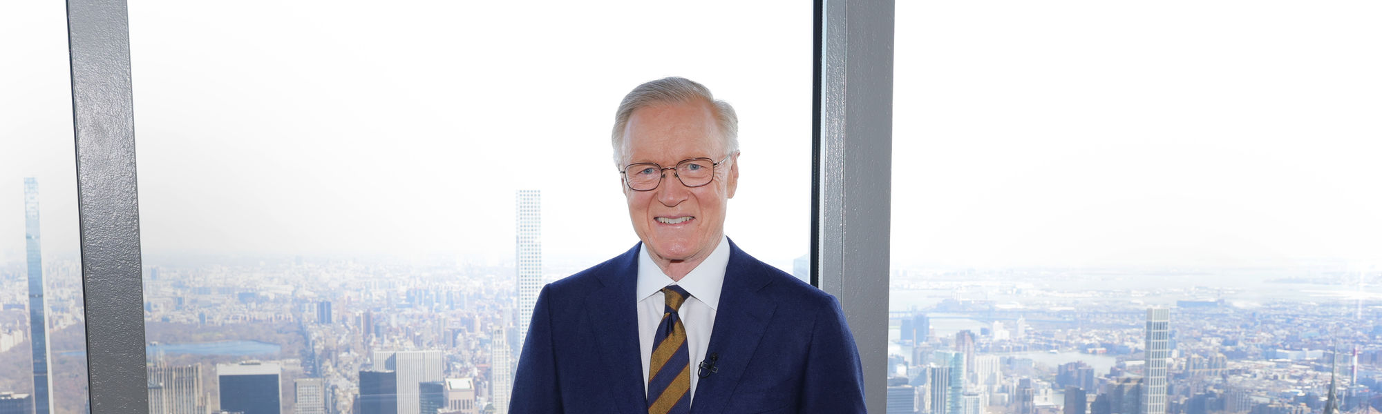 Chuck Scarborough on the 102nd Floor Observatory
