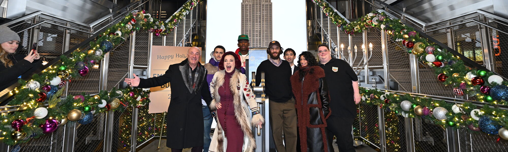 The cast of "Marty Supreme" lights ESB