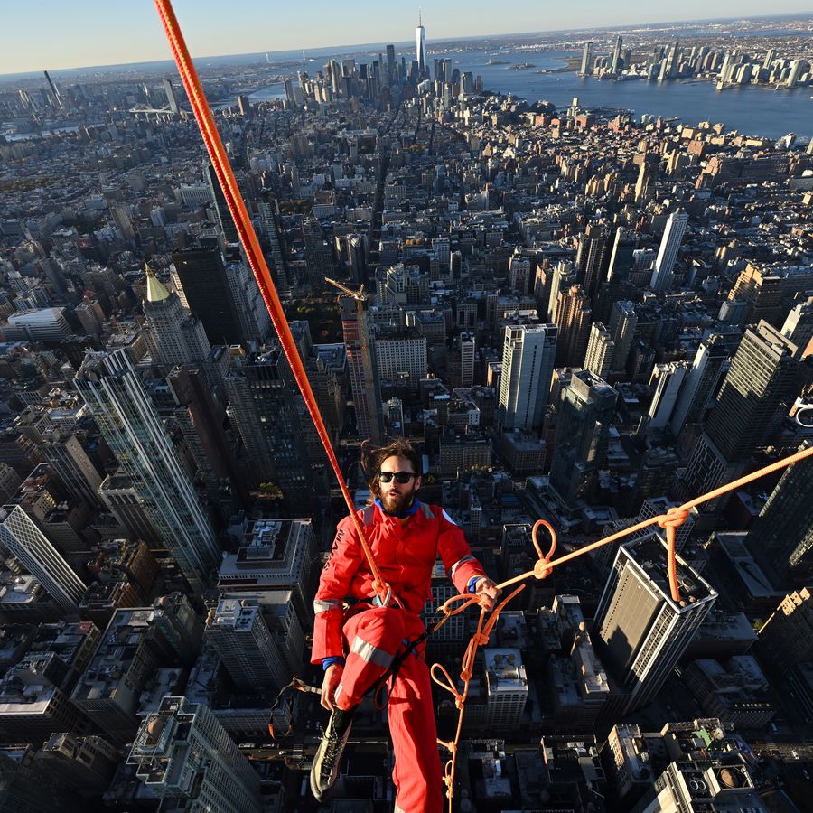 Jared Leto scala l'Empire State Building