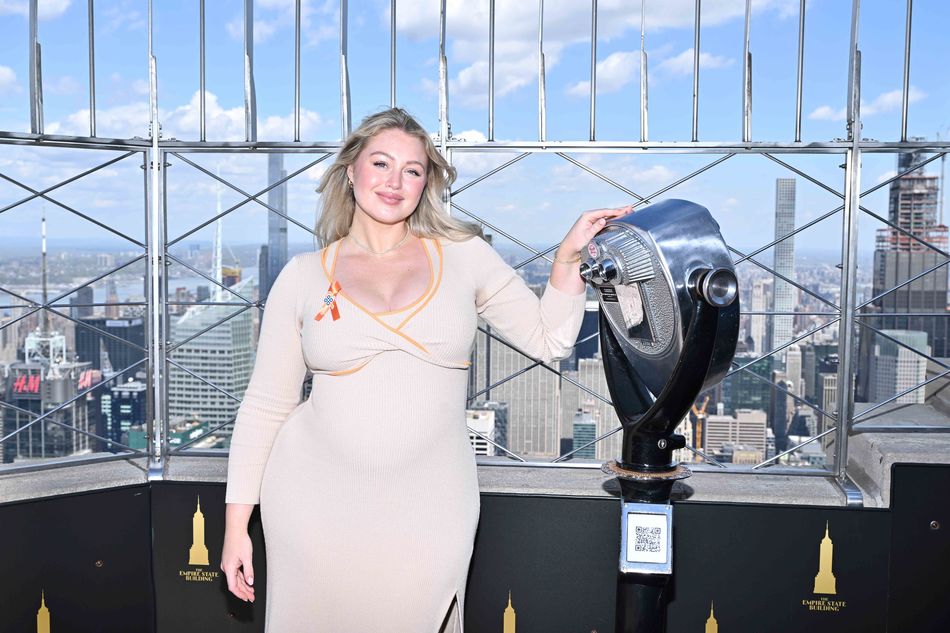 Iskra Lawrence on the 86th Floor Observatory