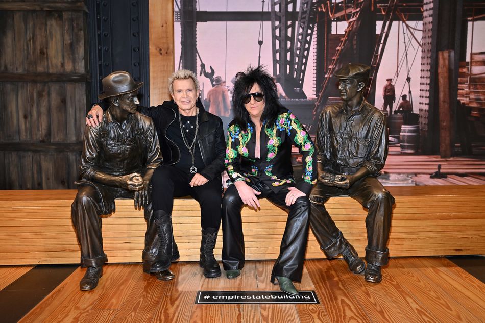 Steve Stevens en Billy Idol op de bouwtentoonstelling