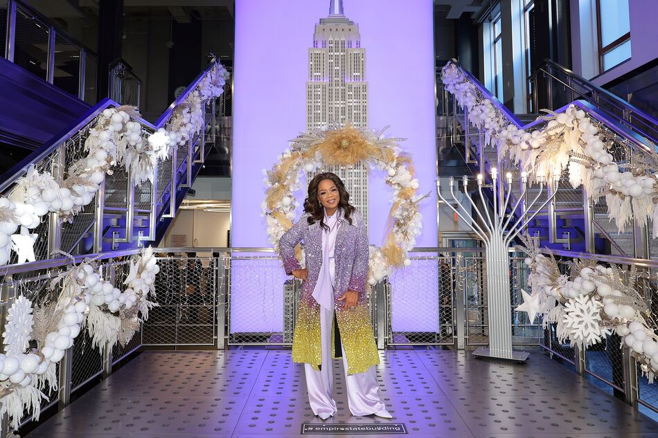 Oprah at the Empire State Building