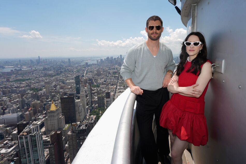 David Corenswet and Rachel Brosnahan on the 103rd Floor