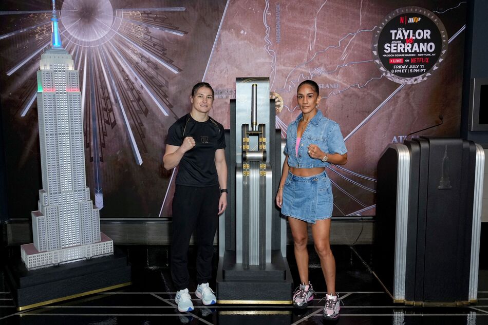 Katie Taylor and Amanda Serrano light the Empire State Building