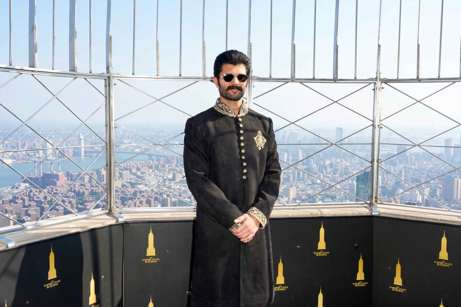 Vijay Deverakonda on the 86th Floor Observatory