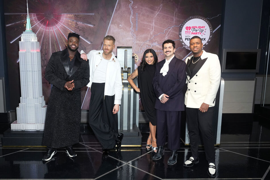 Pentatonix flips the switch