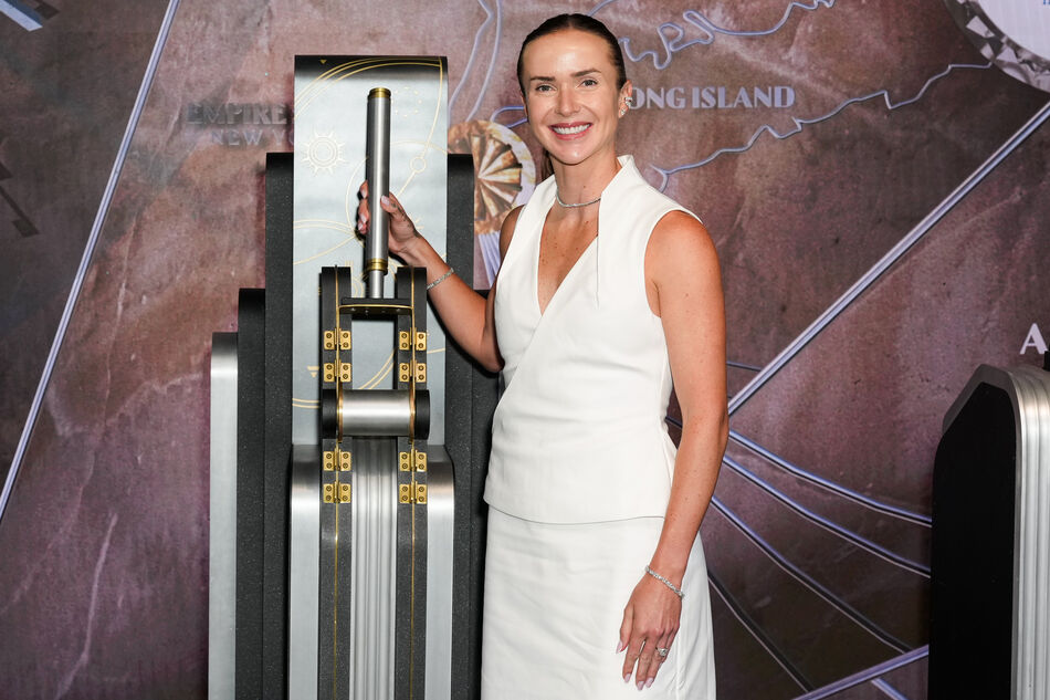 Elina Svitolina lights the Empire State Building