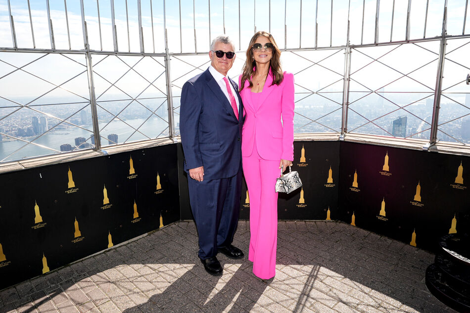William Lauder and Elizabeth Hurley on the 86th Floor Observation Deck