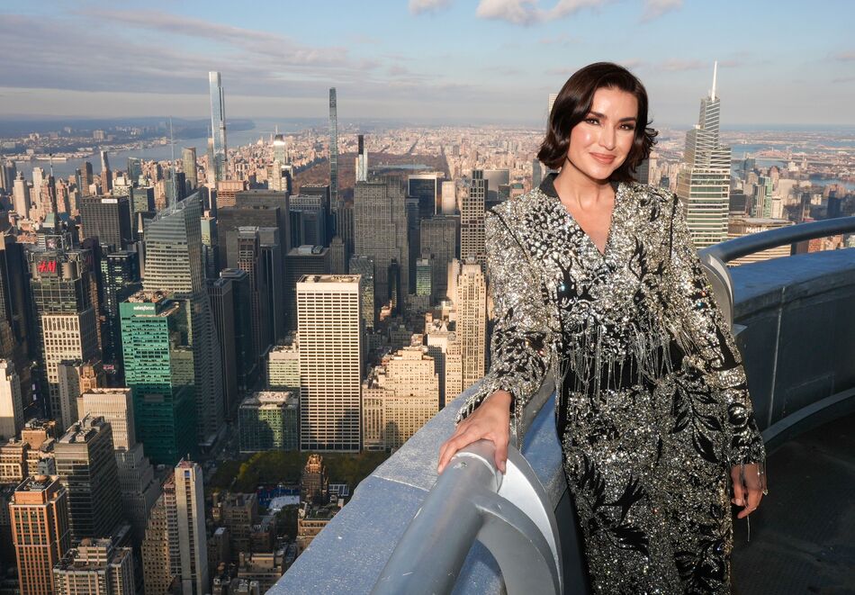 ニューヨークの著名人が ESB を訪問 |エンパイア ステート ビルディング