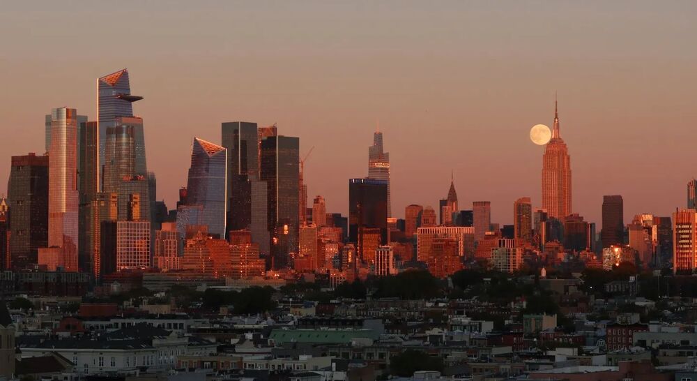 Sunset over NYC skyline