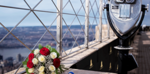 propose at the empire state building image