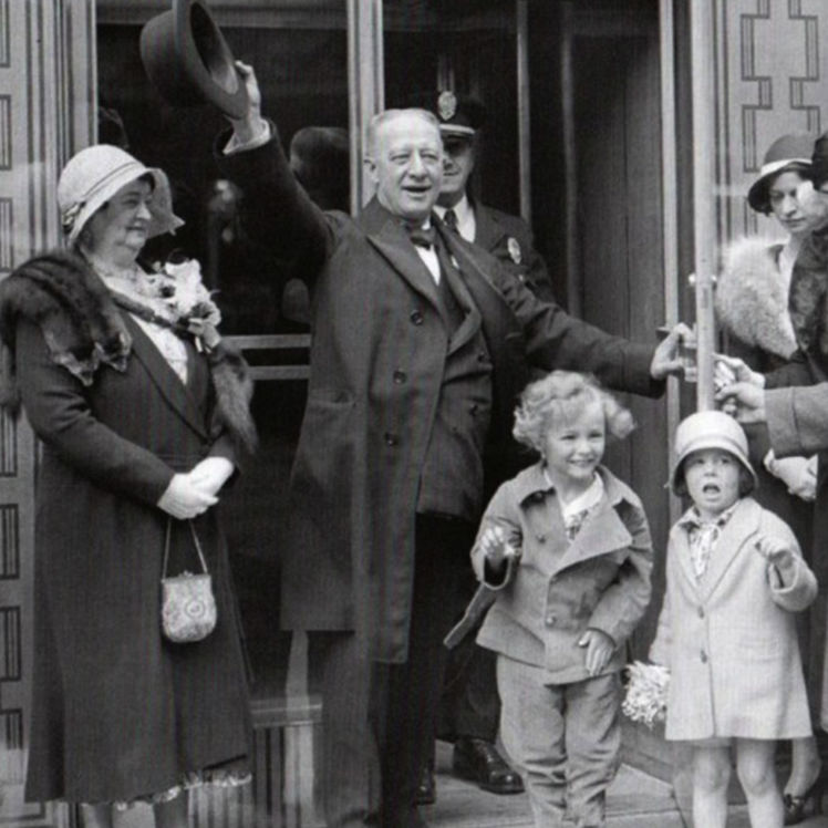 1931