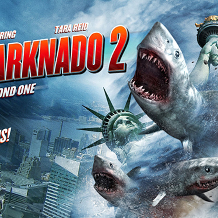 Serata cinema Sharknado 2