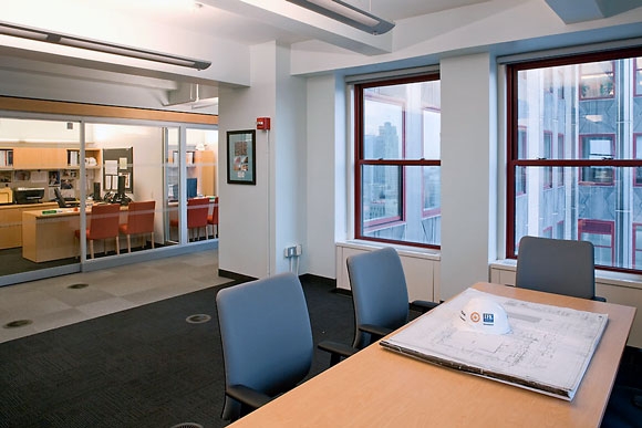 Office Empire State Building