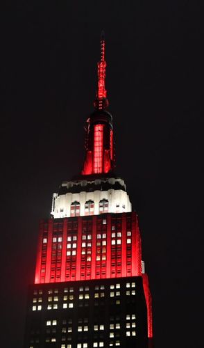 Richesse Confeitaria - Enquanto a reforma vai entrando na reta final  continuamos atendendo a todo vapor no edifício Republic Tower que está logo  em frente à nossa tradicional loja do setor oeste.